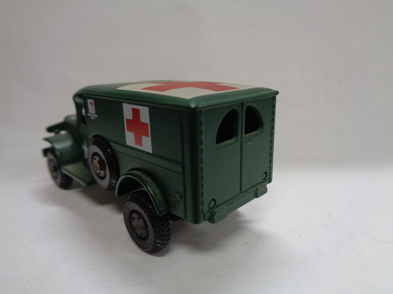 Illustration for article titled 1942 4X4 DODGE AMBULANCE BY LLEDO (DAYS GONE COLLECTION/SERIES)